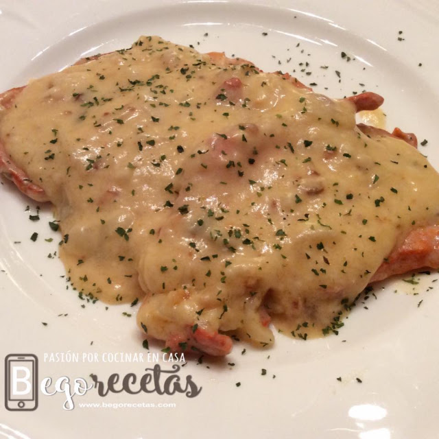 Lomo adobado en salsa (tramposa) de champiñones